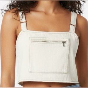 NWT PrettyLittleThing Crop Top Zip Front Pocket & Adjustable Straps Cream Top 10